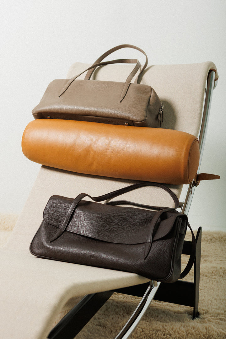 Willo Flute Shoulder Bag Taupe