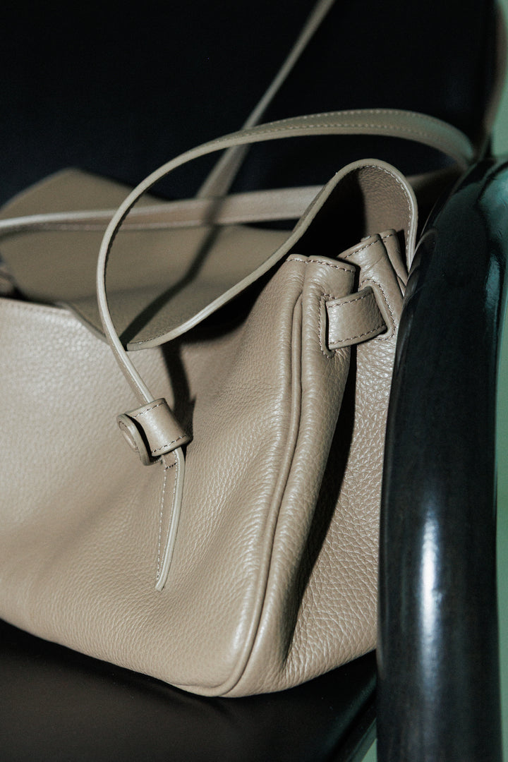 Willo Flap Bag Taupe