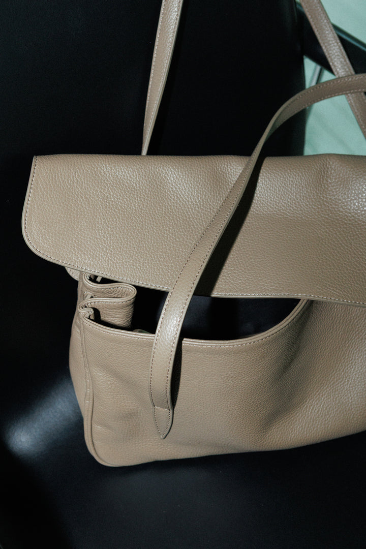 Willo Flap Bag Taupe