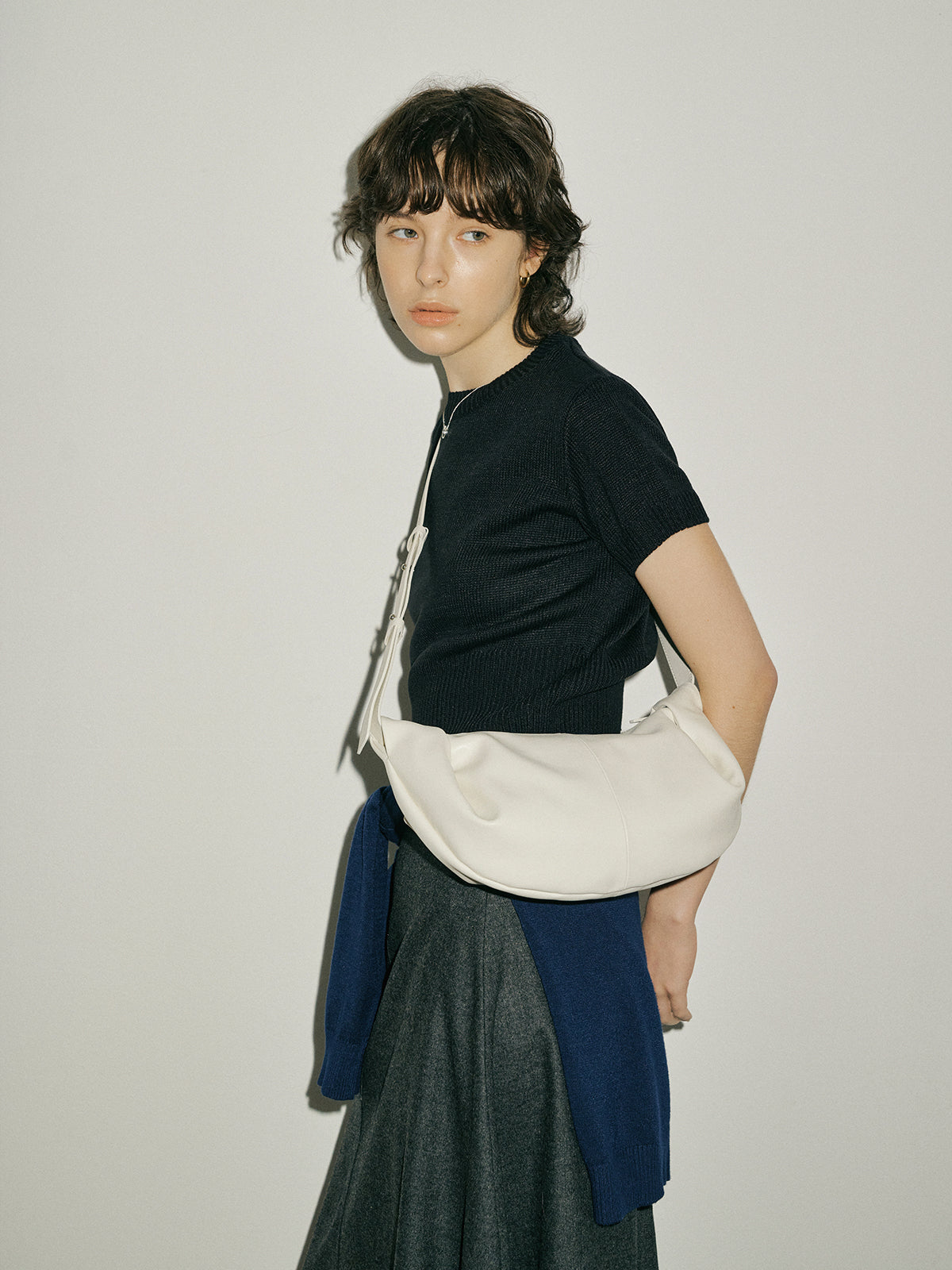 日本未入荷☆Ohwi Sling bag/全2色/FLOR org.jpg