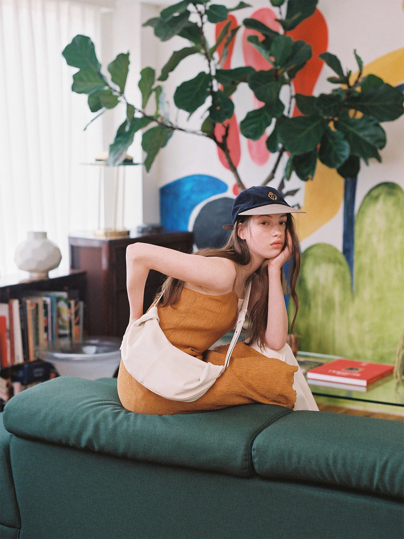 Ohwi Sling Bag Ivory