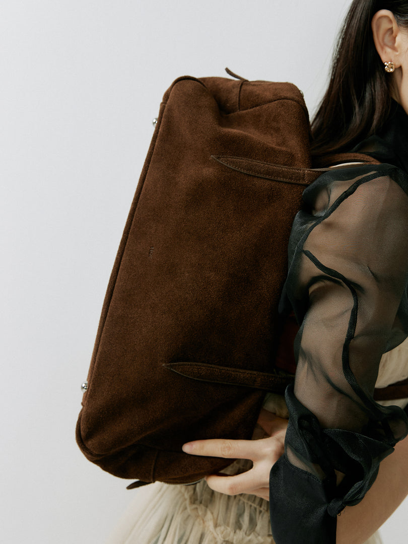 [Ships as available from 10/24] Willo Flute Bag Suede Brown
