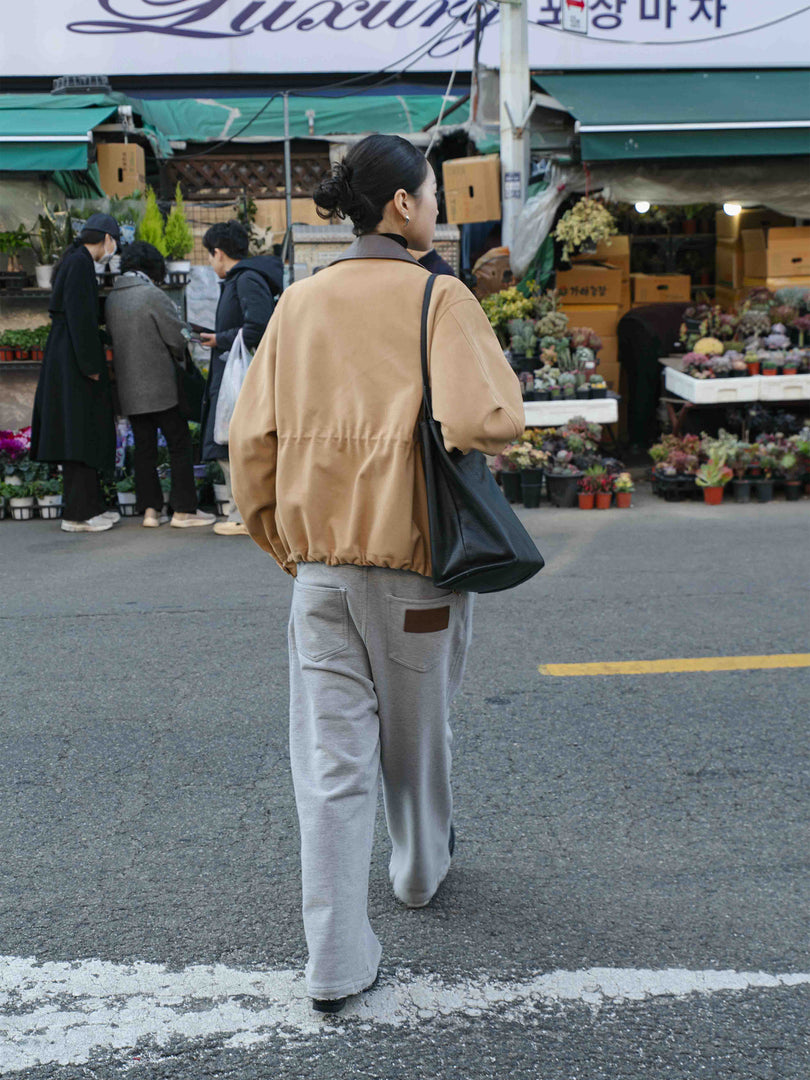 Calla Leather Bucket Bag Black