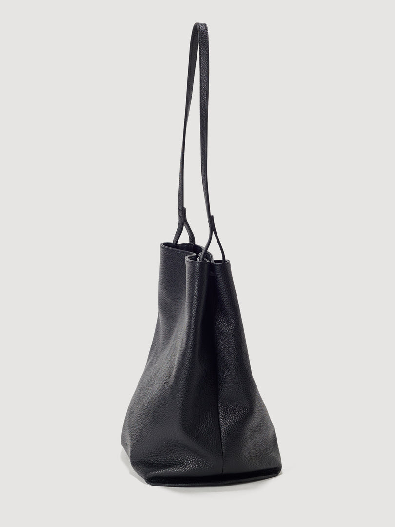 Calla Leather Bucket Bag Black