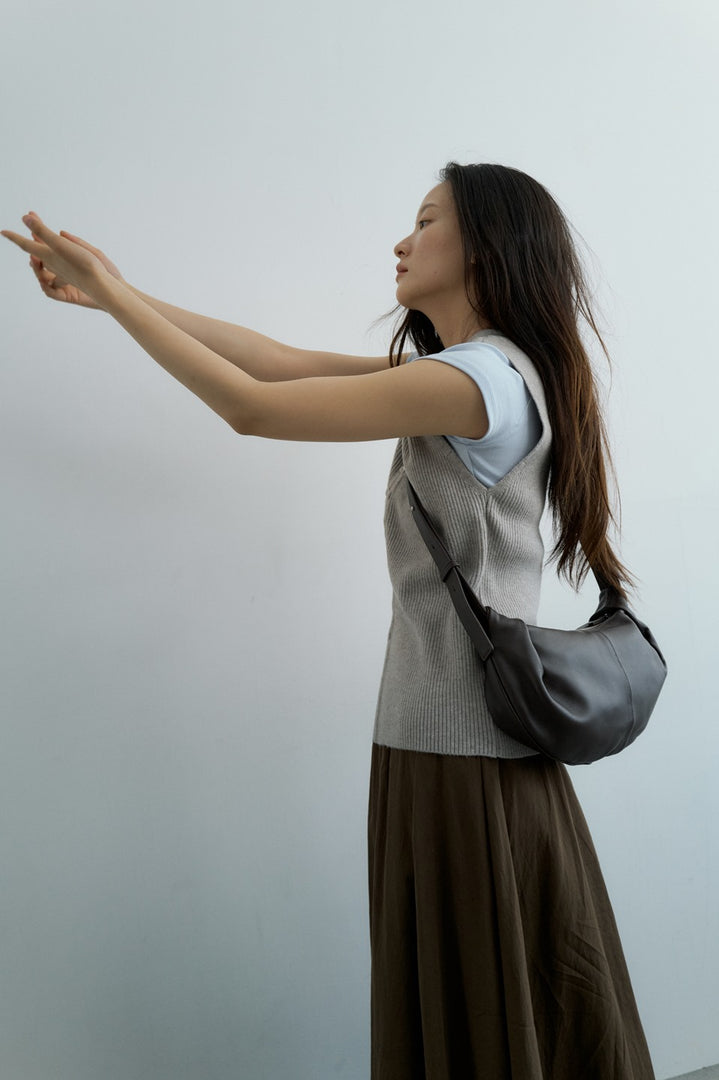 Ohwi Leather Sling Bag Brown