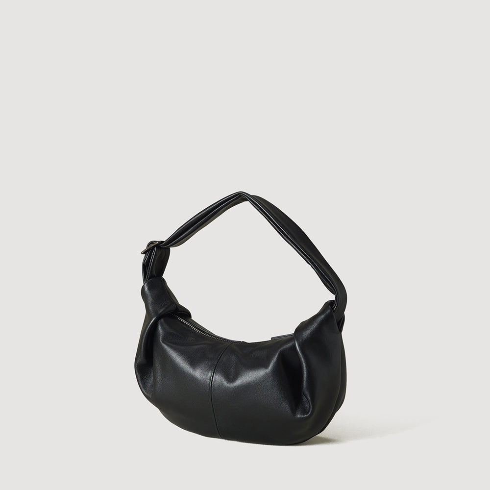 [Pre-order · Ships from Jun 22] Ohwi Mini Leather Sling Bag Black