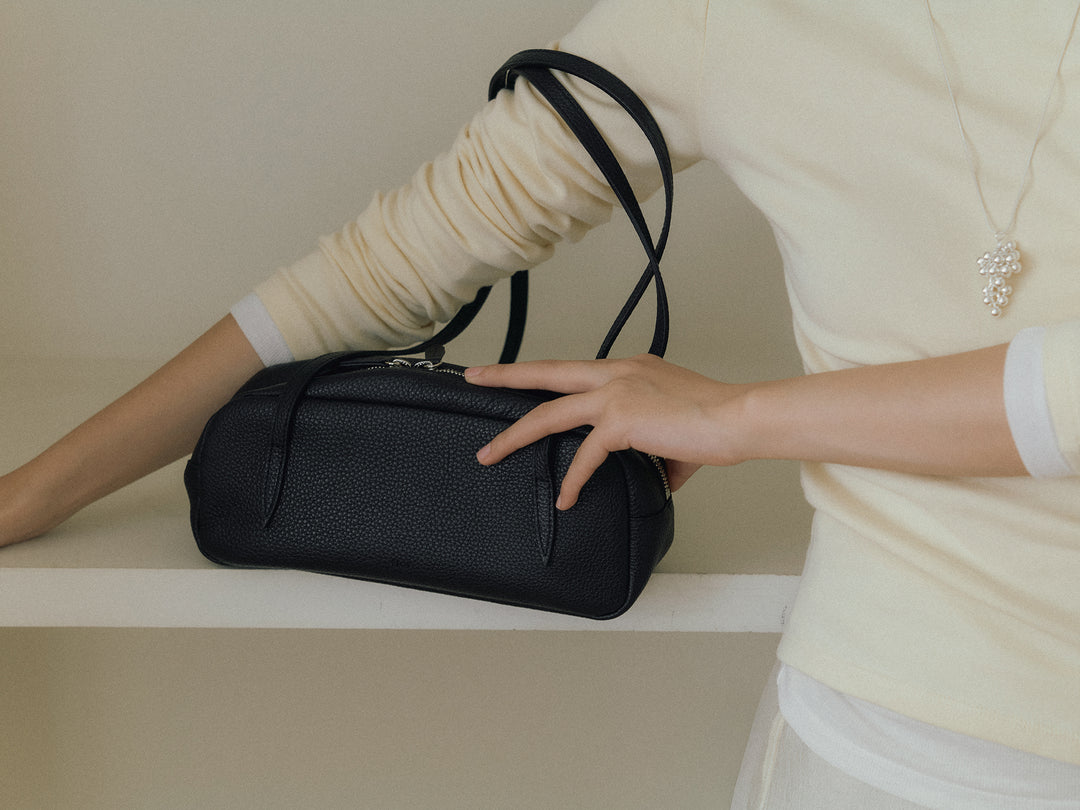 Willo Flute Mini Shoulder Bag Black