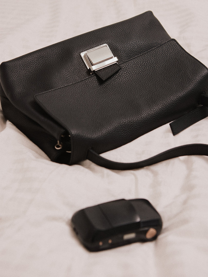 [Pre-order · Ships from Dec 26] Delfi Satchel Bag Black