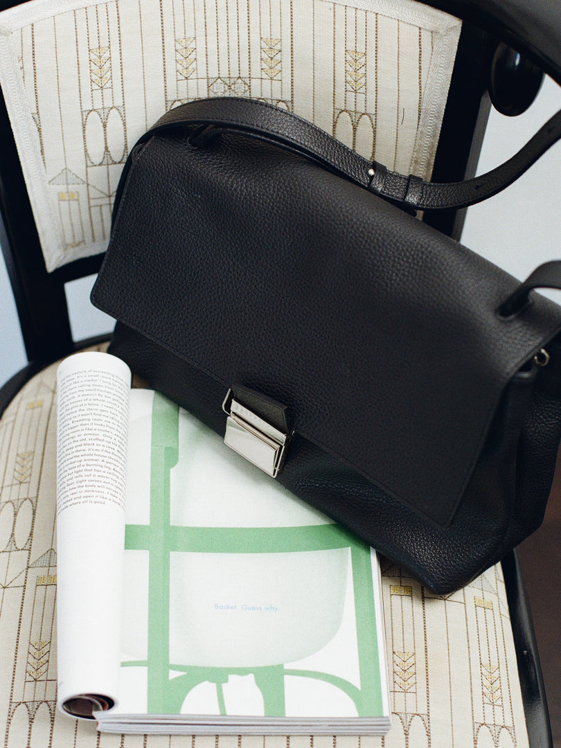 [Pre-order · Ships from Dec 26] Delfi Satchel Bag Black